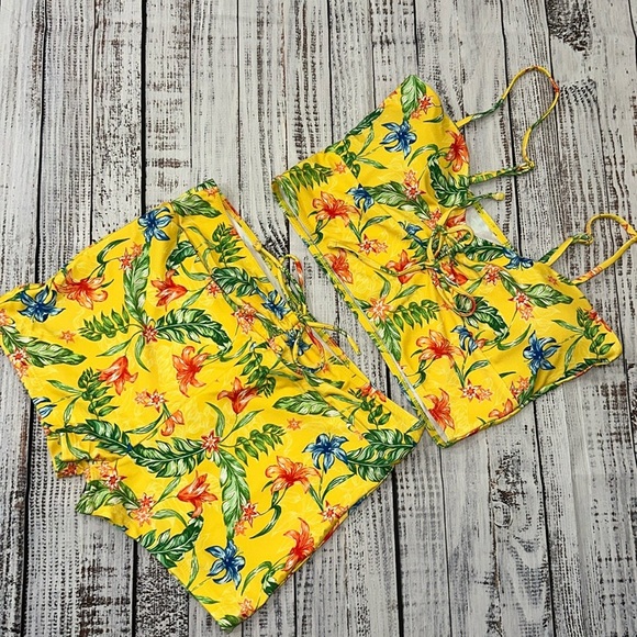 Floral print two-piece set swimwear Sz.‎ L - Picture 1 of 7